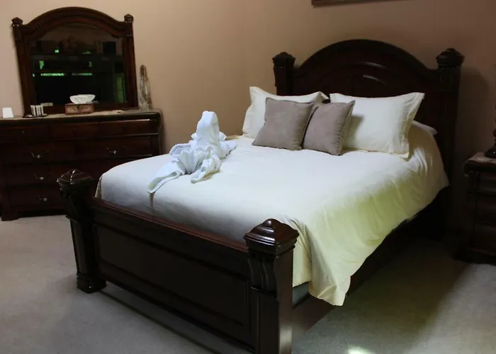 Black Creek Bed And Breakfast