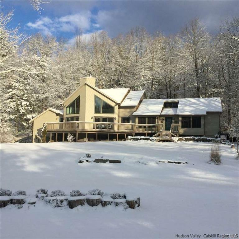 Black Creek 2* Highland