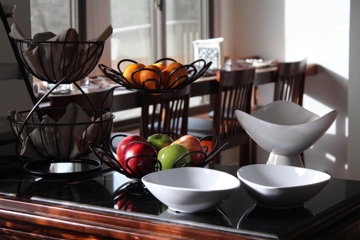 Black Creek Bed & Breakfast 2*